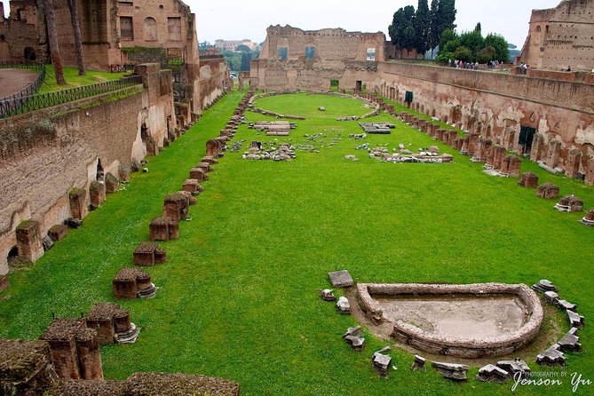 Colosseum Special Access on Arena Floor, Roman Forum and Palaces - Pacing: 1 hour 30 at the Colosseum plus smart compression