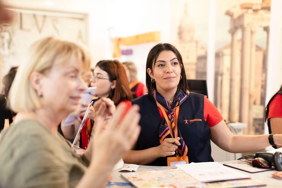 Colosseum, Vatican Museums and Sistine Chapel Guided Tour - Where you meet: Touristation Aracoeli on Piazza d’Aracoeli