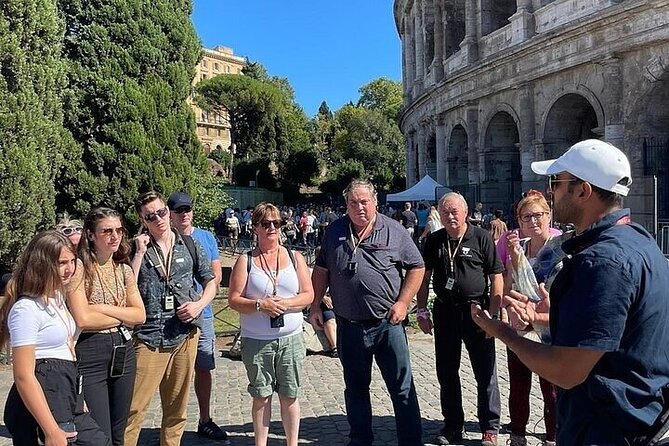 Colosseum Walking Tour with Roman Forum and Palantine Hill Access - Meeting point and the entry rules you must not mess up