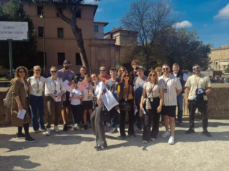 Colosseum with Arena, Roman Forum & Palatine Guided Tour - Inside the Colosseum: priority entry, then the reality of crowds