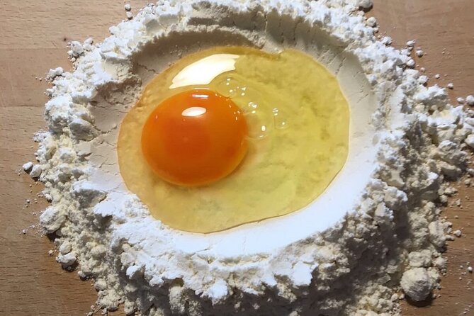 Cook with us in Rome: a Hands-On Cooking Experience 15:30PM class - Market Stop Rules: When You Shop and When You Skip