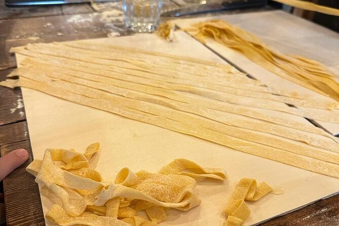 Cooking Class 2 Hour Spanish Steps - Fettucine and Tiramisù - Wine, Limoncello, and the Meal Rhythm (Lunch or Dinner)