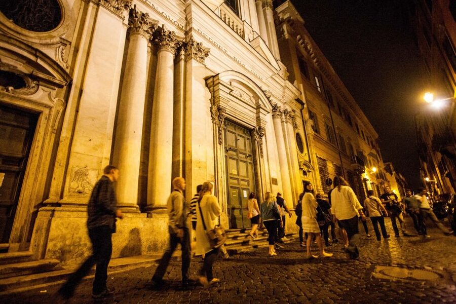 Dark Heart of Rome: Facts, Legends, and Mystery Tour - Where to meet: San Andrea della Valle Church steps
