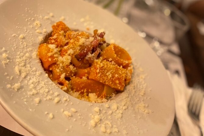Delicious Roman Dinner after Juicy Roman history - Piazza Navona and the Pantheon: guided Rome with wine in hand