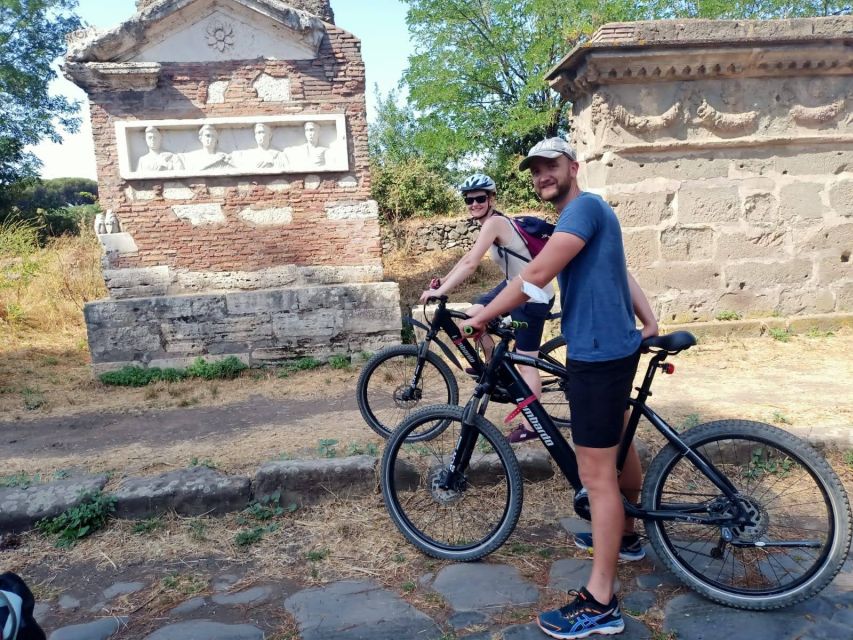 Discover Rome by Bike – Flexible Rental to Explore the City - Colosseum, Roman Forum, and Pantheon: your classic Rome route