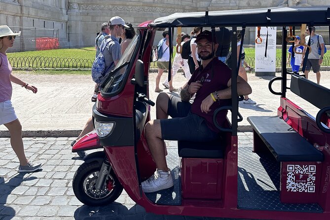 E-Tuk Tour: Highlights of Rome - Piazza del Popolo: the easy jump-off point