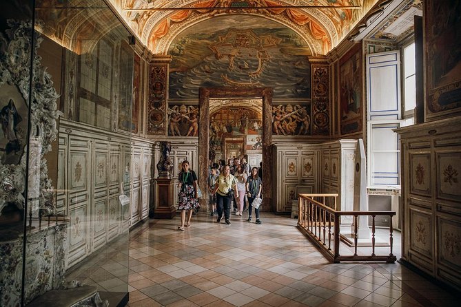 Early Vatican Museums Tour: The Best of the Sistine Chapel - St. Peter’s Basilica via the special passage: what’s included and what can change