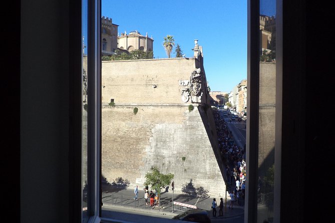 Enjoy Vatican Museums , Sistine Chapel : guided tour - Sistine Chapel: Making 15 Minutes Count