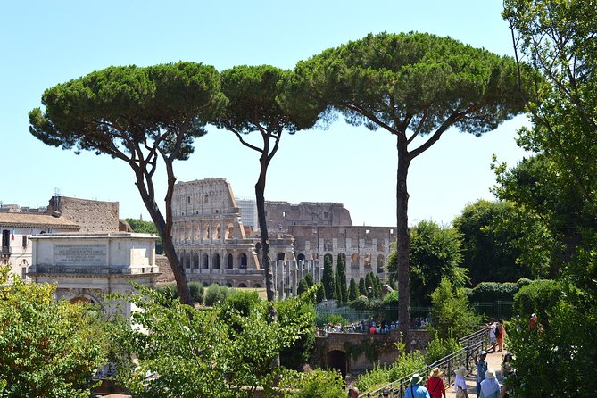 Esclusive Colosseum Tour with Roman Forum & Palatine Hill Access - Headsets, Crowds, and Security: What Can Go Off Script