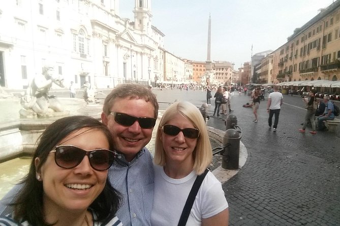 Essential Walking Tour in Rome - Piazza Farnese: an embassy facade with a big-name backstory