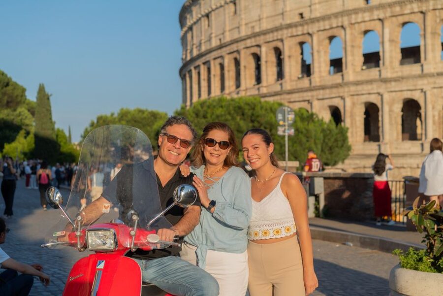 Exclusive Rome Vespa Tour with Professional Photographer - Practical Tips to Feel Comfortable on the Vespa