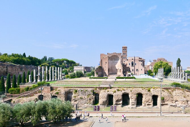 Exclusive Tour Colosseum Arena with Archaeologist & Roman Forum - Small Group Energy: Headsets, Pacing, and Photo Stops