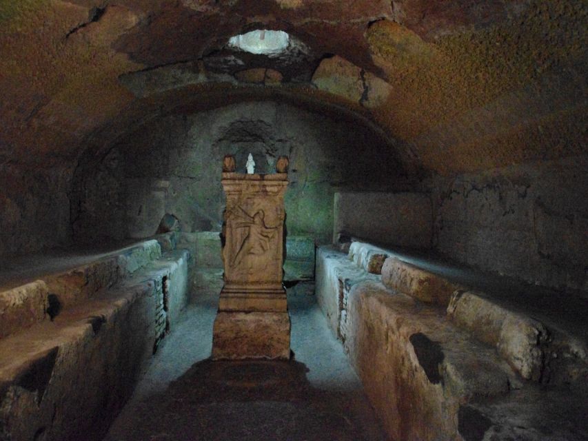 Explore Christian Rome and the Underground of San Clemente - Languages, guides, and why the storytelling can change the tour