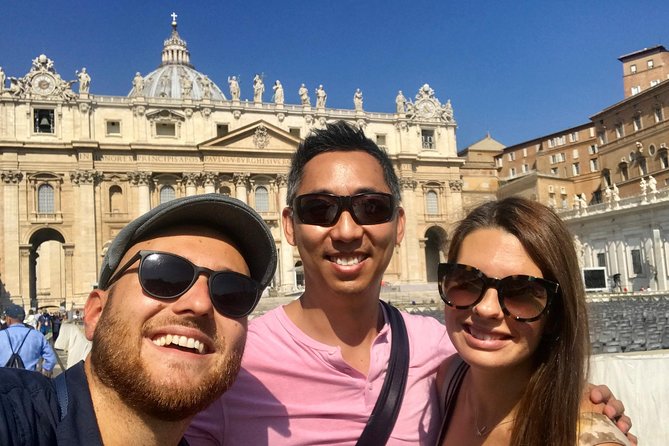 Express Early Morning Sistine Chapel Tour with Max 6 People - Should you book this early-access Sistine tour?