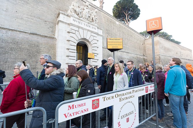 Express Vatican & Sistine Pass with Audio Guide - Meeting point realities: finding the staff and handling delays