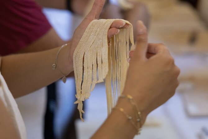 Fettuccine Ravioli and Tiramisu Cooking Class in Rome - The Main Event: Fresh Fettuccine and Ravioli From Scratch
