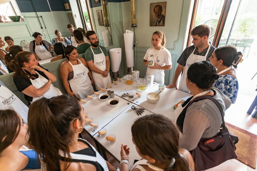 Fettuccine & Tiramisù: Cooking Class with Wine & Limoncello - Fresh fettuccine from scratch: from dough to ribbons
