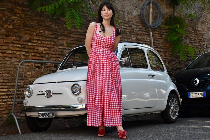 Fiat 500 Private Photoshoot with a Roman, pickup included - Piramide Cestia: the “wait, that’s in Rome?” moment