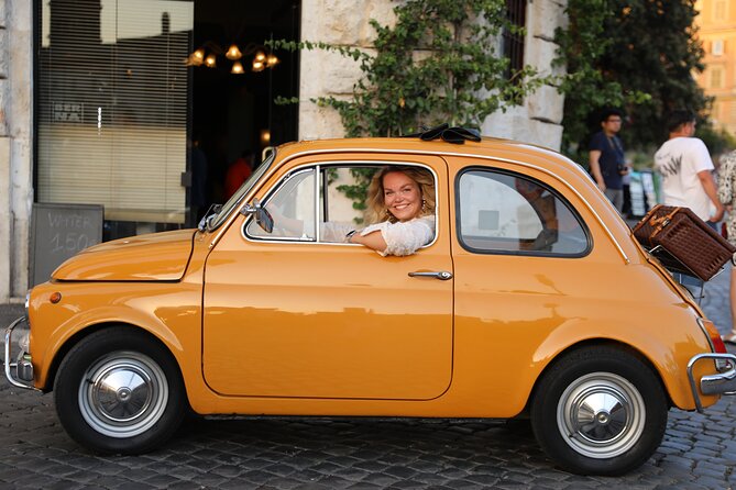 Fiat 500 Roma Professional Photography Service - Trastevere drive: history plus neighborhoods with personality