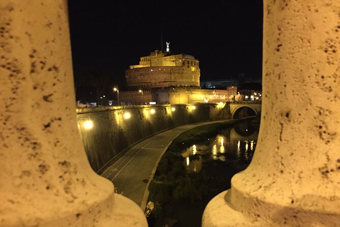Fiat500 Night&Day Photoshoot, with a Roman, pickup included - Why a Fiat 500 night photoshoot works so well in Rome