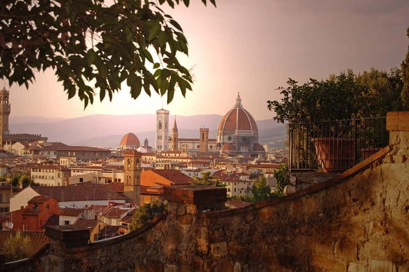 Florence in 1 Day: Renaissance Tour from Rome - Meeting on Via Marsala and getting oriented before the walking starts