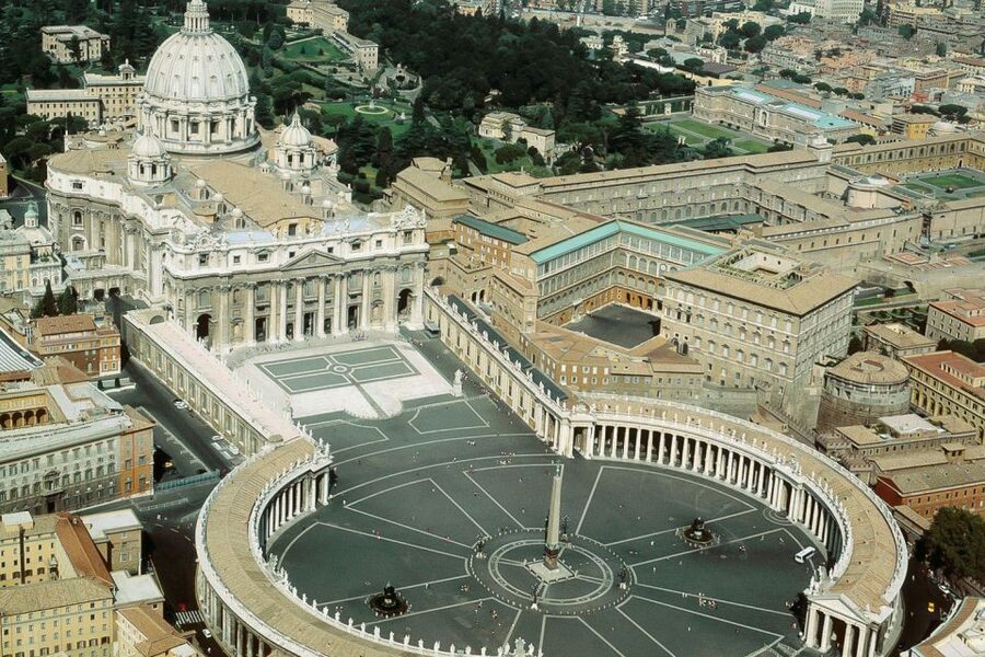 From Civitavecchia: Full-Day Panoramic Bus Tour of Rome - The opening stretch: Piazza dei Tribunali to Castel Sant’Angelo