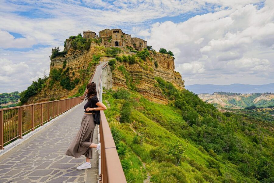 From Rome: Bagnoregio & Orvieto Day Trip with Wines & Lunch - The Transition to Tuscany: Scenic Bus Time You’ll Actually Use