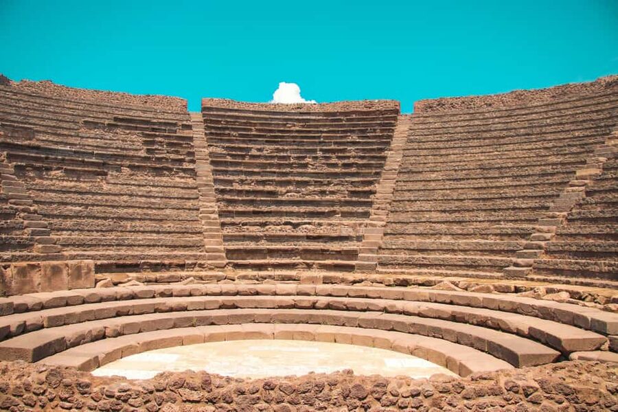 From Rome Day trip: Pompeii and Vesuvius at your leisure - Meeting in Rome and riding south on a comfy coach