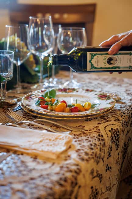 From Rome: Frascati Wine Region Tour with Wine Tasting - Price and value: is $167.66 per person worth it?