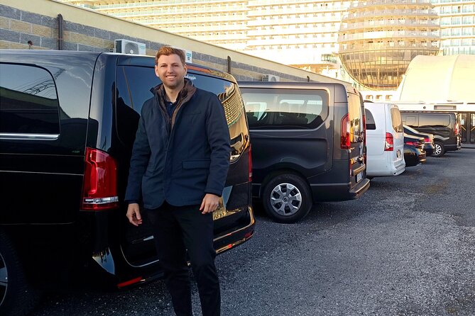 From Rome Hotel to Fiumicino Airport (FCO) 3-8 People - Why this Rome to FCO transfer feels low-stress