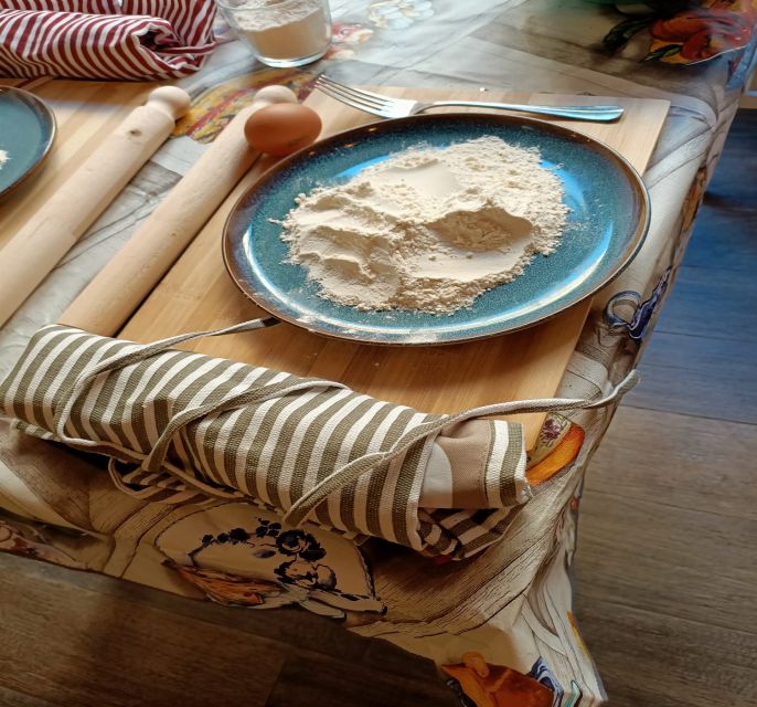 From Rome: Pasta & Tiramisù Cooking Class near Spanish Steps - Should you book this Pasta & Tiramisù class near the Spanish Steps?