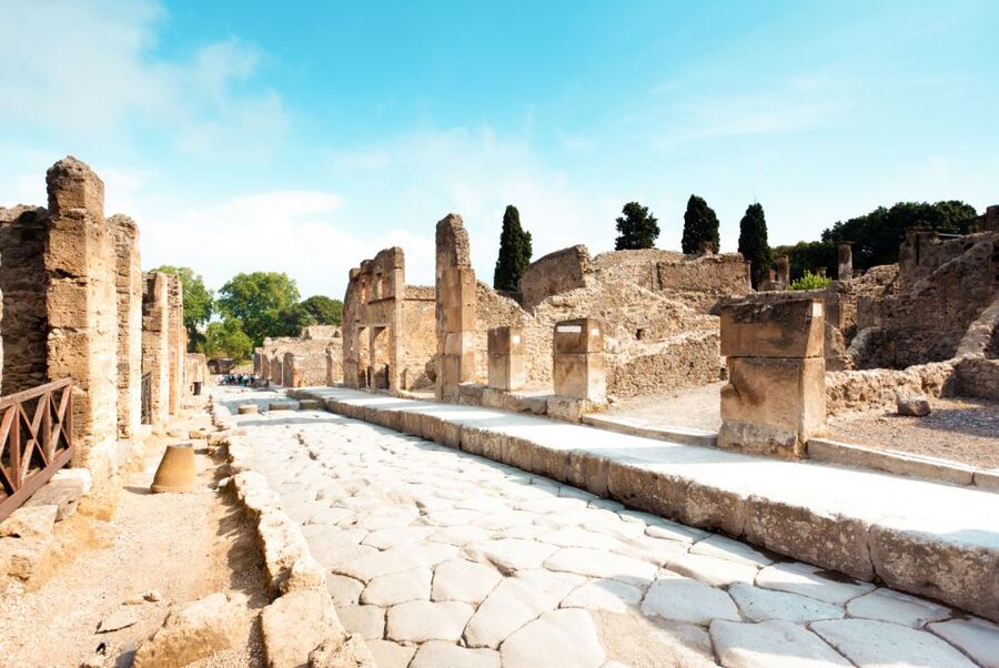 From Rome: Pompeii & Amalfi Coast Full-Day Trip - From Rome to the Bay of Naples: the ride that sets your mood