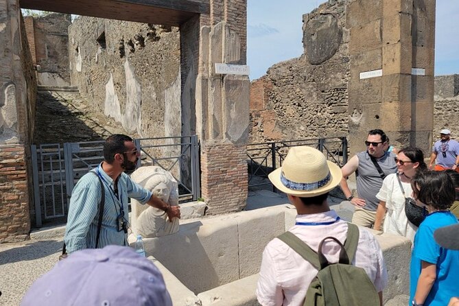 From Rome: Pompeii & Amalfi Coast w/ Positano or Sorrento - Positano or Sorrento stop: limoncello, lunch, and real street time