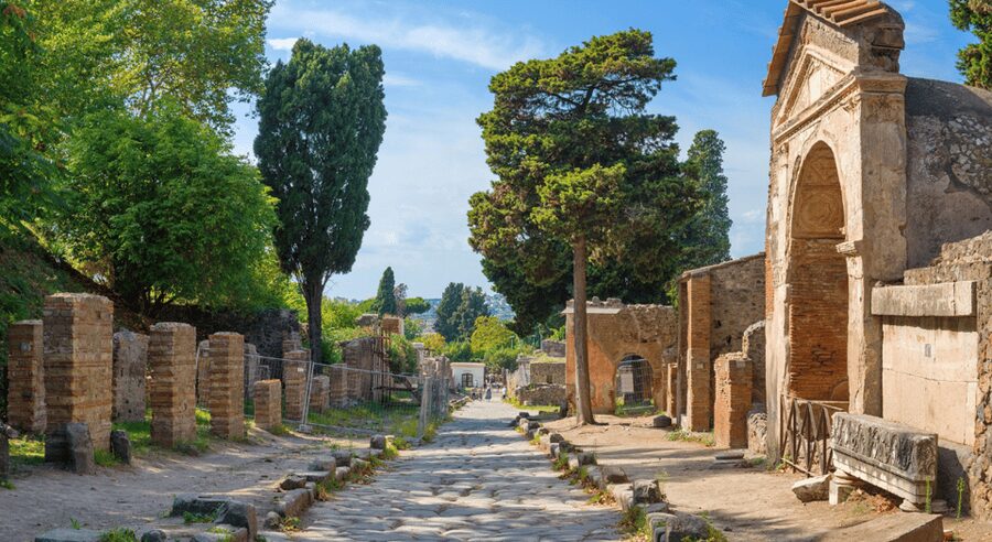 From Rome: Pompeii and Herculaneum Tour w/ High-speed Train - The Coach Transfer to Herculaneum: Why Timing Matters Here