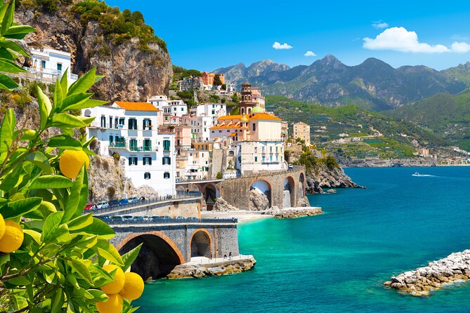From Rome: Pompeii and Sorrento – Sun, Stones and Flavours - The 7:15am Piazza del Popolo start: fast mornings, easy meeting
