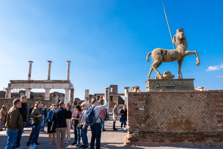From Rome: Pompeii, Positano and Amalfi Coast Day Trip - The Amalfi Coast drive: photo stops and cliffside viewpoints