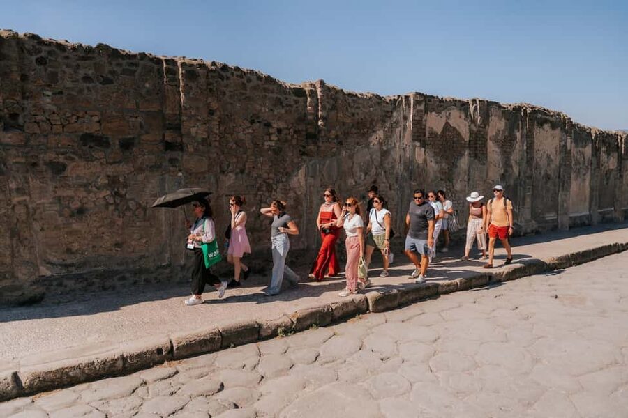 From Rome: Pompeii with Expert Guide & Amalfi Coast Day Trip - Tips to Make This Day Smoother