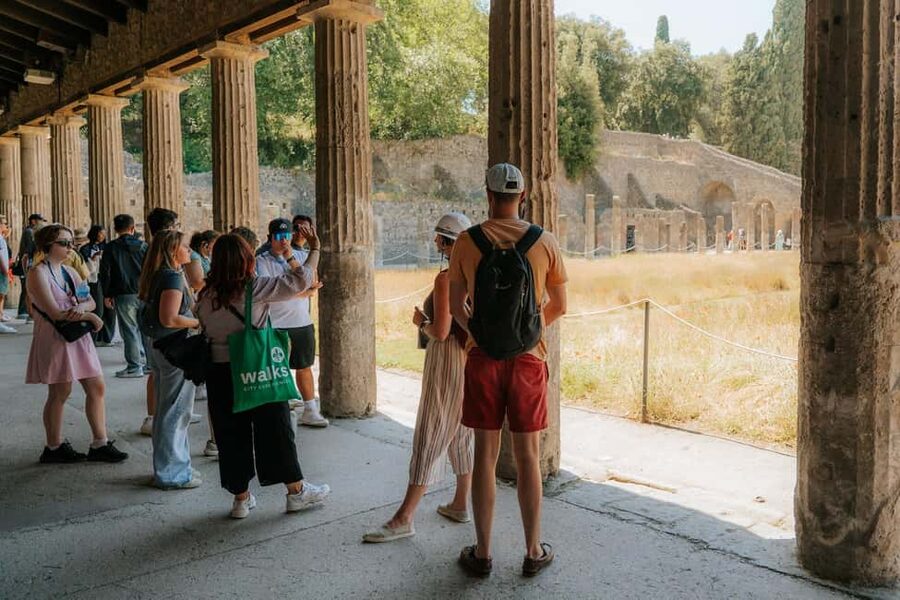 From Rome: Pompeii with Expert Guide & Amalfi Coast Day Trip - Who This Tour Fits Best (and Who Might Skip It)