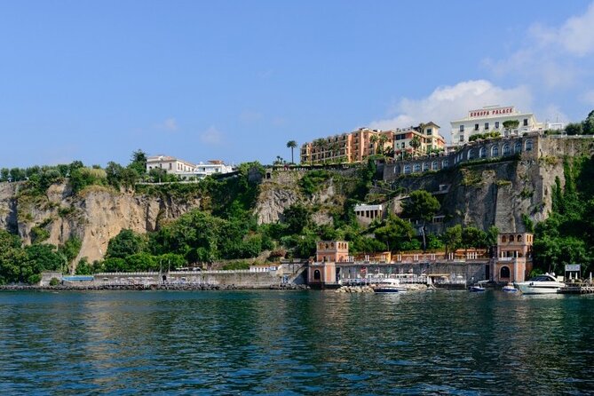Full-Day Private Tour of Pompeii and Amalfi Coast from Rome - Amalfi Coast free time: Positano vs Sorrento, your call