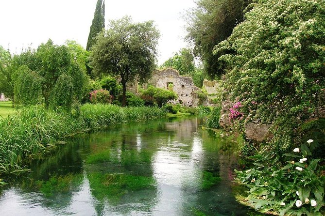 Garden of Ninfa and Sermoneta Day Trip from Rome with Lunch - How the day runs: a 10-hour flow with trains and a minivan