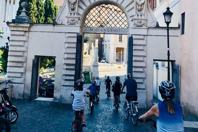 Gems of Rome: Small Group E-Bike Tour with Street Food stops - Meeting point at 22 Via Antonio Rosmini: how to start smoothly