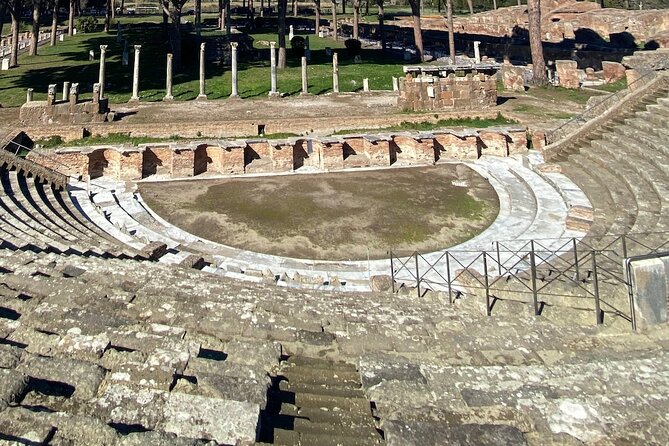 German port city of Ostia Antica - The 2-hour route: theatre, apartments, forum, bakeries, and inns