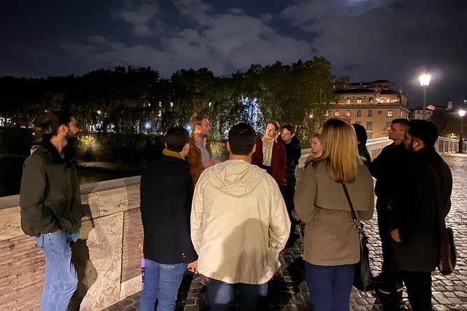 Ghost & Legends in Night Rome Walking Tour - Practical comfort tips for a chilly night walk