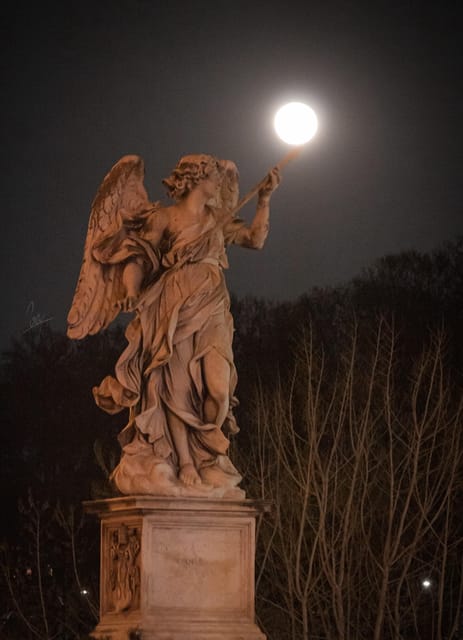 Ghosts, Legends & Mysteries of Rome Tip-Based Walking Tour - Starting at Castel Sant’Angelo: the perfect “opening scene”