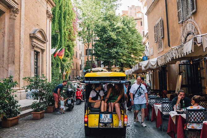 Golf Cart Small-Group Guided Tour: Rome City Highlights - Meeting point and the short ride rhythm through Rome