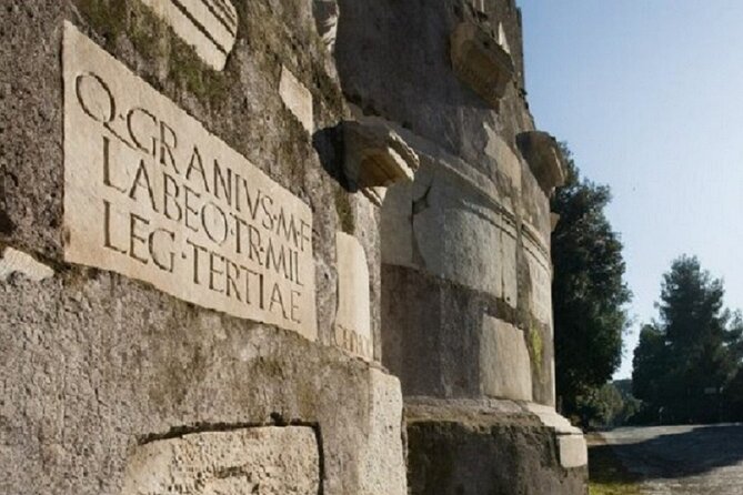 Group tour: Christian Catacombs - San Callisto Catacombs vs Santa Domitilla: The Seasonal Switch You Must Know