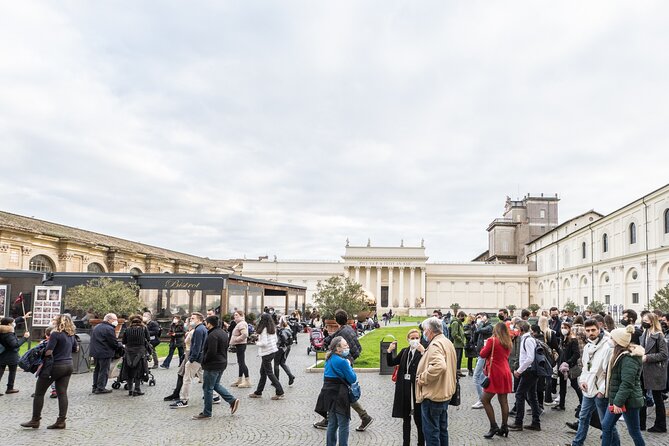 Guided Tour Vatican Museums & Sistine Chapel with Basilica Access - Sistine Chapel: Michelangelo’s ceiling, guided to the key viewing spots