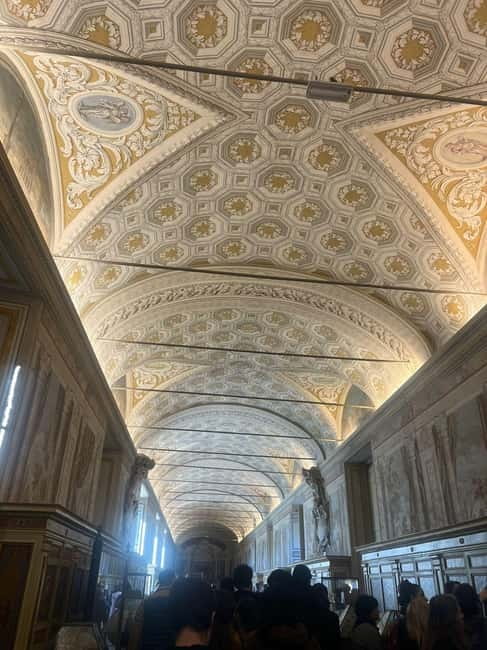 Guided Tour Vatican Museums & Sistine Chapel - Getting there: Via Candia 131 and the BAR Angeli check-in