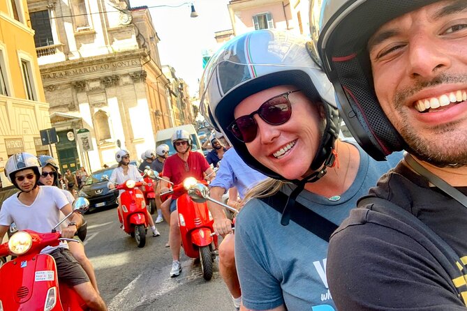 Guided Vespa Tour of Rome – Ride a Vespa with a Local Guide - Stop 1: Colosseum photo time with Francesco’s story