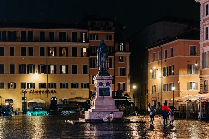 Haunted Rome Ghost Tour - The Original - Haunted Square and Poisoners: When Rumor Becomes a Weapon